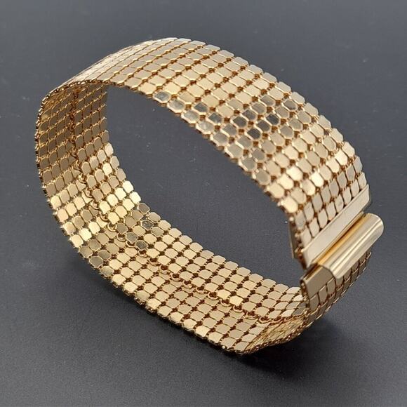 Vintage Gold Mesh Wide Classic Bracelet, Gold Tone, 6 3/4 Inches - Picture 6 of 11